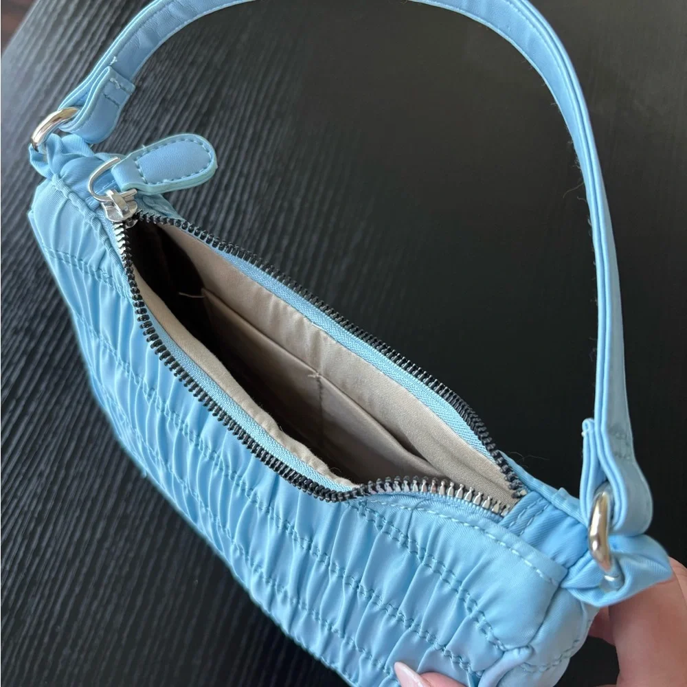 Lulu's Blue Ruched Shoulder Bag - Picture 4 of 4
